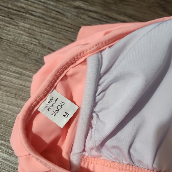 Pink Ruffle Bikini Set with Leaf Print - Picture 5 of 5